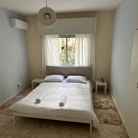 Georges 2 Bedroom Апартаменты Лимасол