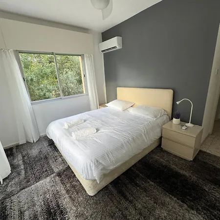 Georges 2 Bedroom